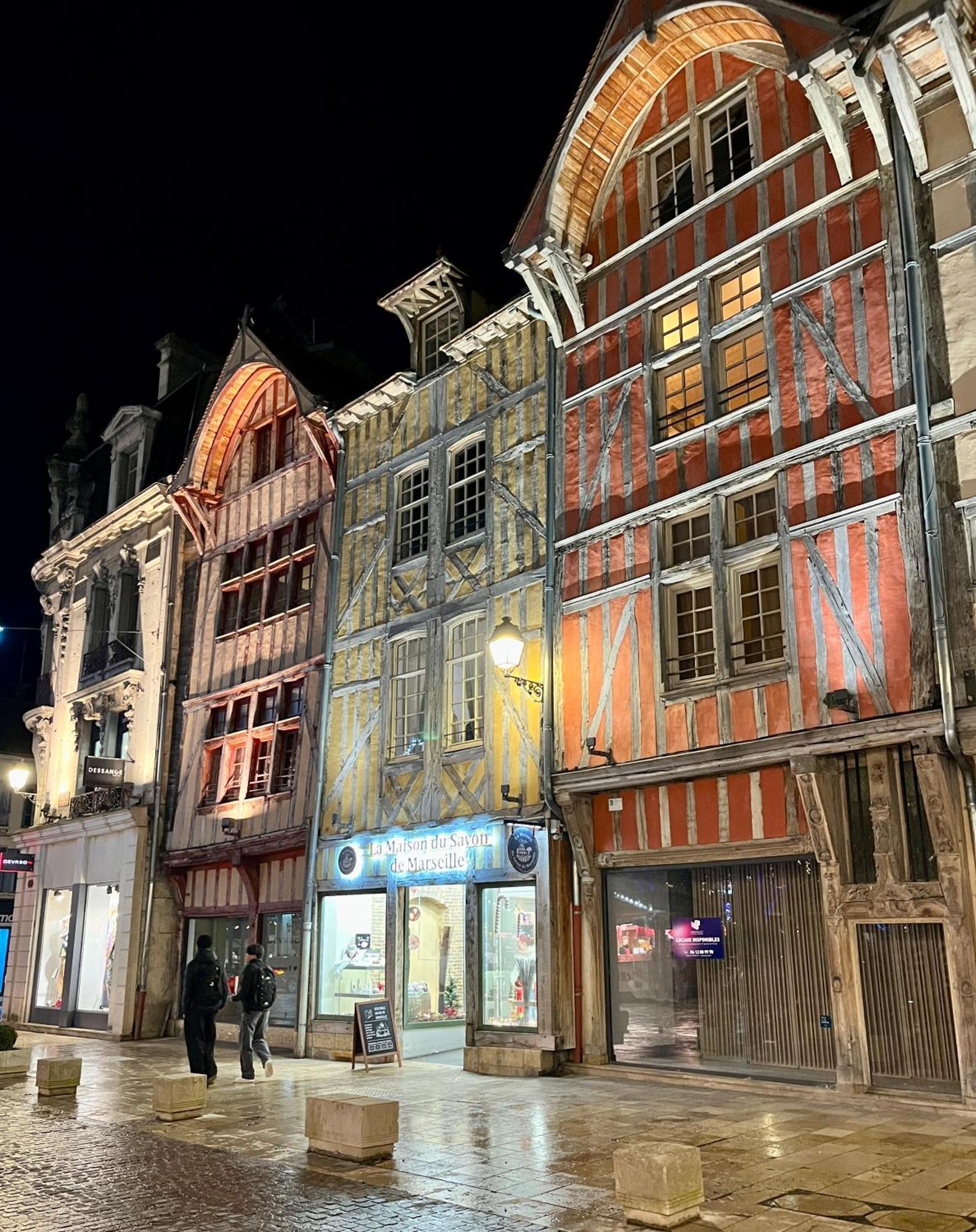 Maison Colette Sainte-Maure ภายนอก รูปภาพ